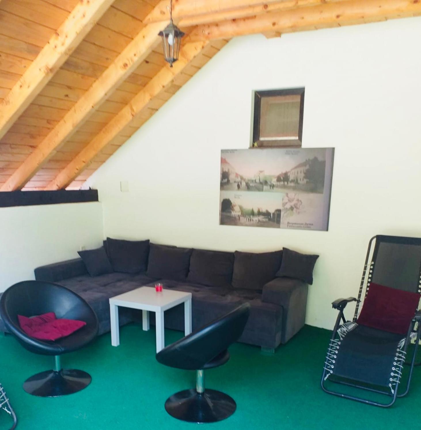 Apartment Bobic Licko Petrovo Selo Bagian luar foto